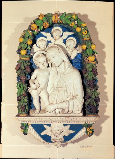 Virgen y Niño de Andrea Della Robbia